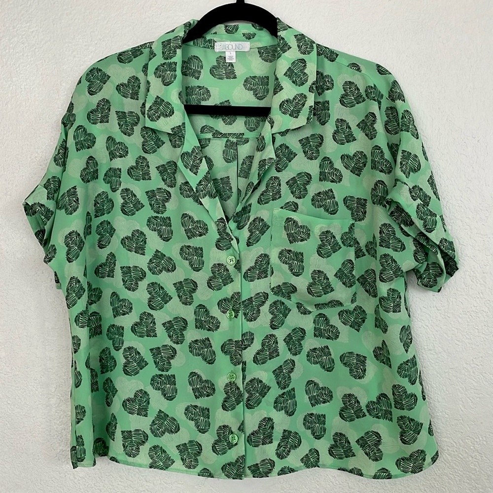 Super Fun Design! Crop Blouse - Mint Green with Black and White Hearts.